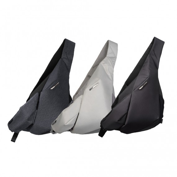 R2 魔換行動斜背包