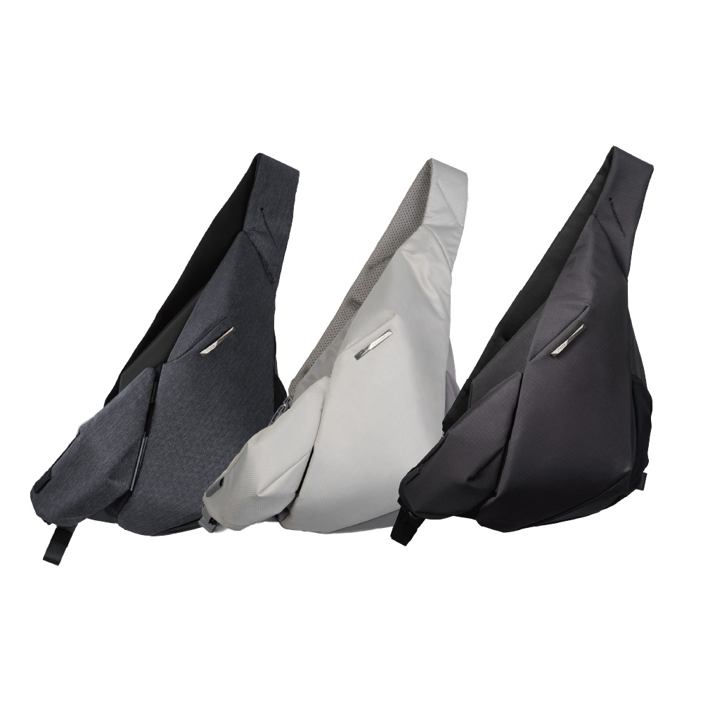 R2 魔換行動斜背包